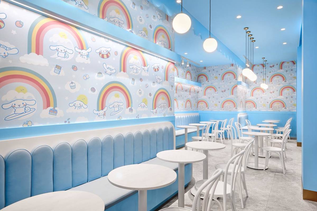 hello kitty and friends cafe cinnamoroll world gold coast pacific fair shopping centre