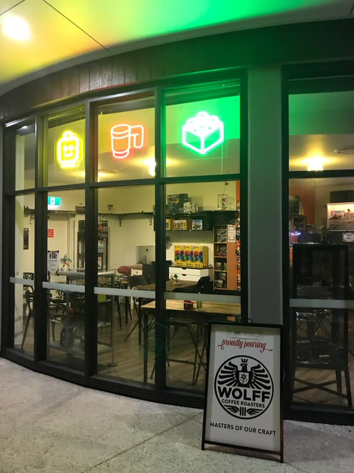 coffee n bricks lego cafe wynnum