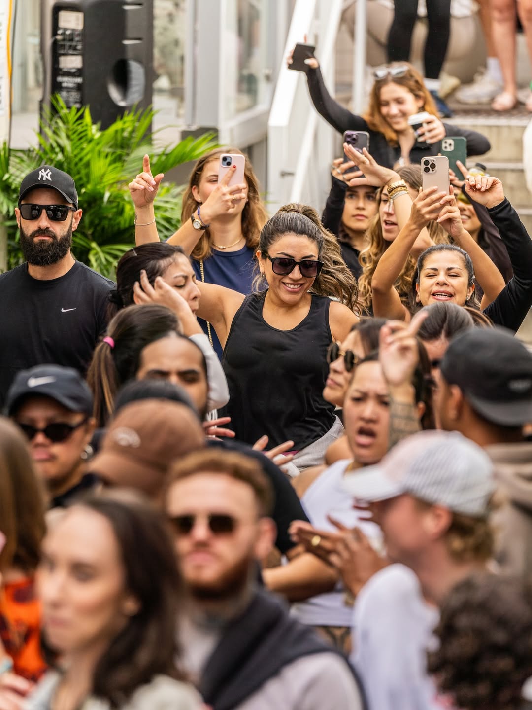 am social cafe rave queen amann bakery king st