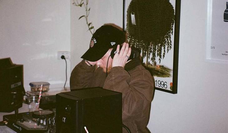 This Espresso Spot Turns Into A Cocktail Bar At Night — With Snacks, DJs And BYO Vinyls!