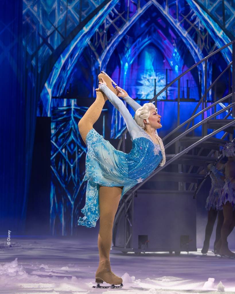 disney on ice magic in the stars elsa frozen