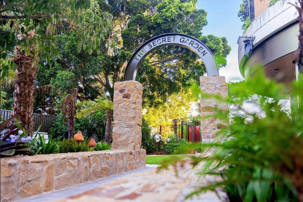 the secret garden woolloongabba entrance