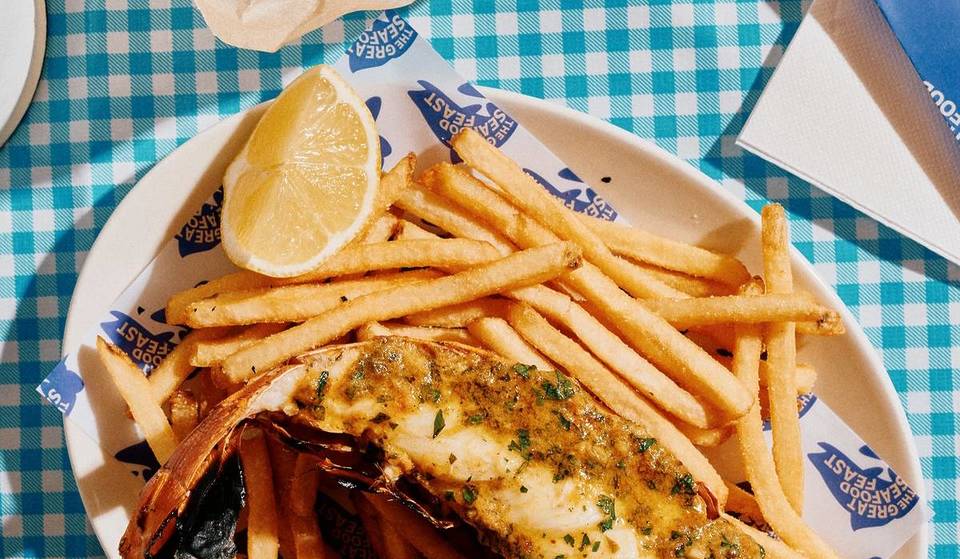 A Massive Seafood Feast Is Taking Over Brisbane’s Riverside — With Fresh Lobster, Oyster Bars, And Even A Pickle Ball Court