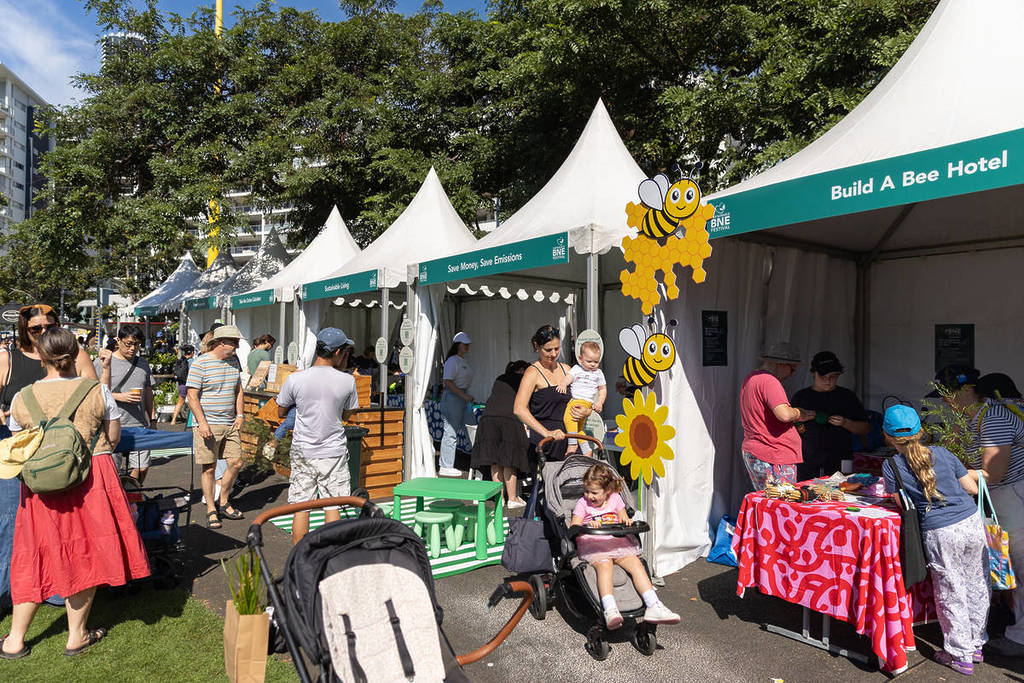 sustainable bne festival roma street parkland market stalls