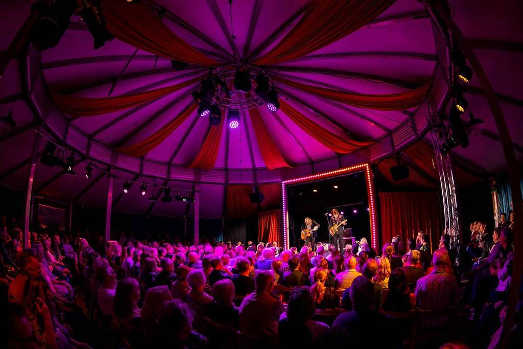 augathella spiegeltent wynnum fringe live music