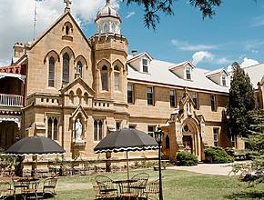 Australia’s rodeo and roses capital is one of the best places to retire in QLD – with affordable living and stunning sandstone buildings