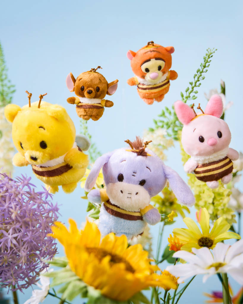 winnie the pooh bee plushies disney store brisbane pop up