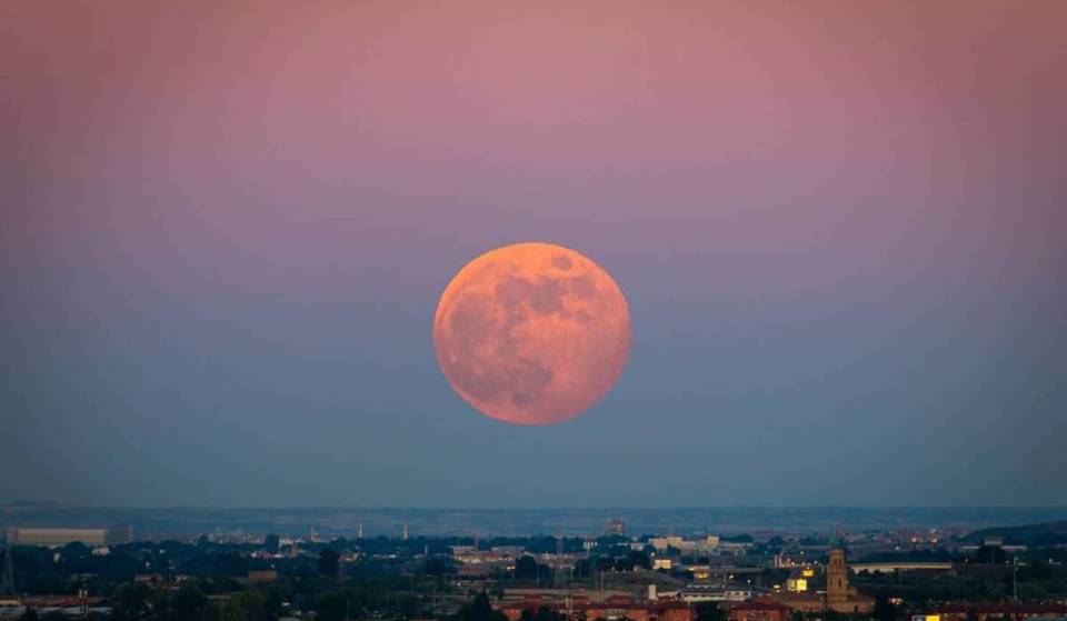 The Strawberry Moon will rise over Australian skies tomorrow – here’s when to see it
