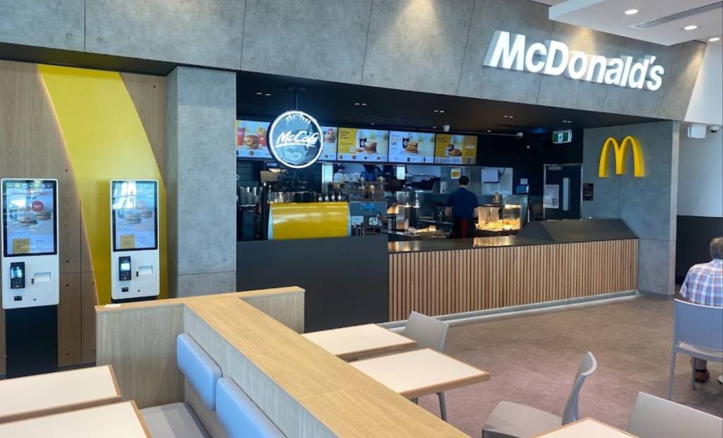 mcdonalds stapylton queensland maccas