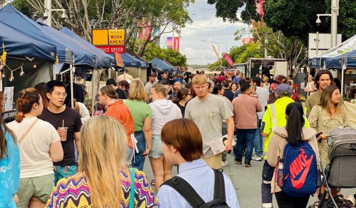 Brisbane’s beloved QLD Vegan Markets celebrates its 10th anniversary with can’t-miss stalls, mini golf and dog-friendly treats