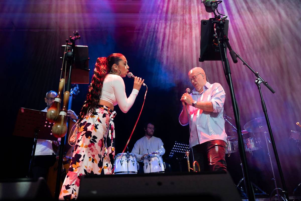 Buena Bristol Social Club