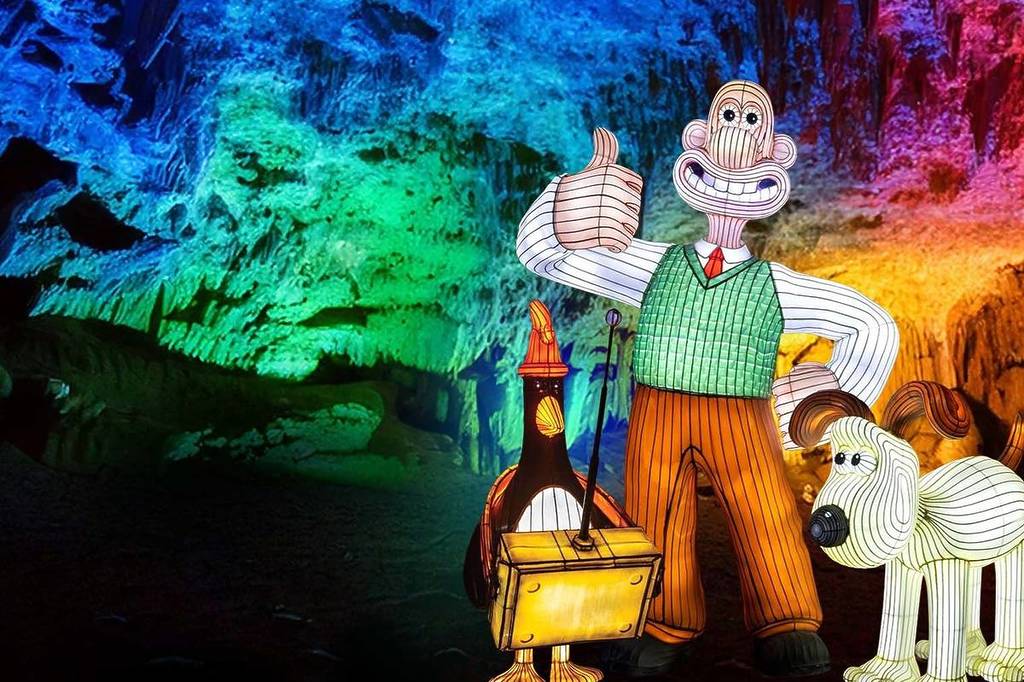 Wallace & Gromit in Cheddar Gorge