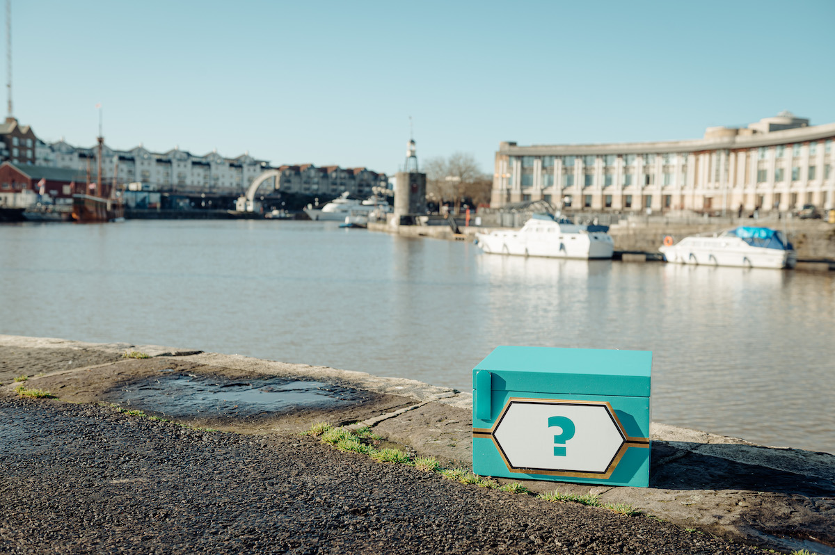 tombola Secret Delivery