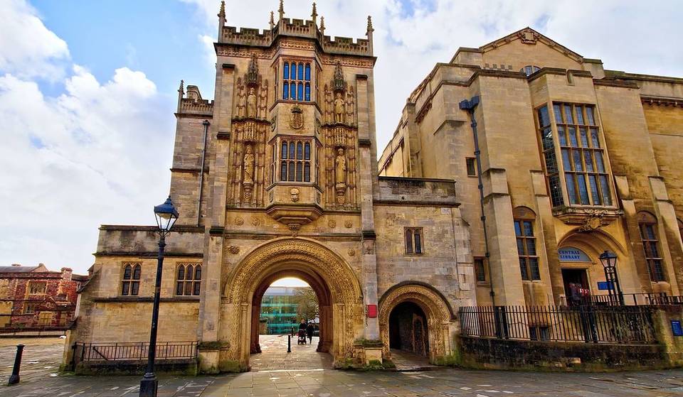 The Best Libraries In Bristol Let You Borrow Books, Work In Silence &#038; Use The Wi-Fi For FREE