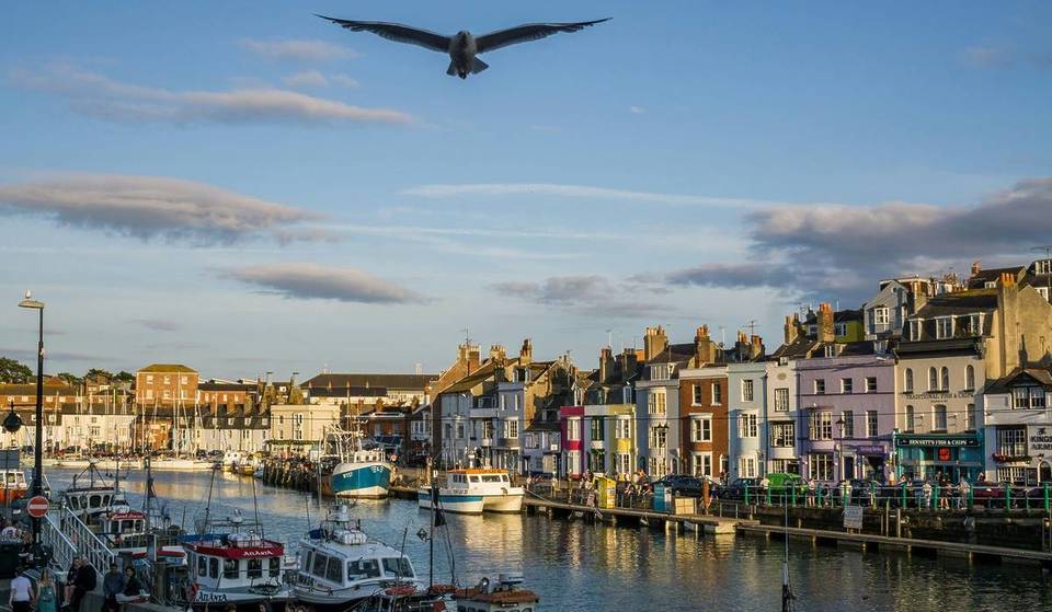 King George III’s Favourite Holiday Destination Is The Quintessential British Seaside Town – And It’s A Direct Train Away From Bristol