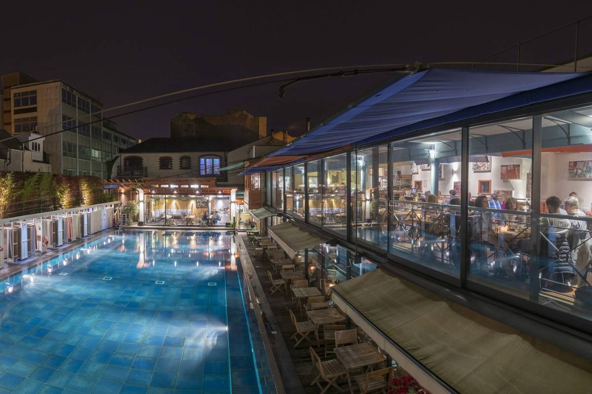 The Bristol Lido balcony at night