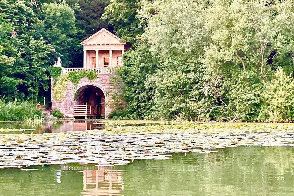 Boathouse on Orchardleigh Lake
