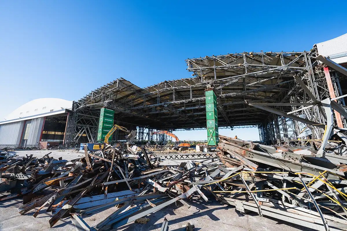 levy-ytl-arena-bristol-zoomed-out-at-the-rear