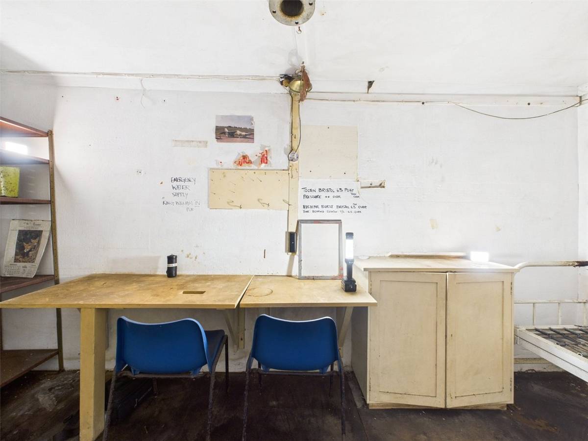 The Hallen ROC Post inside