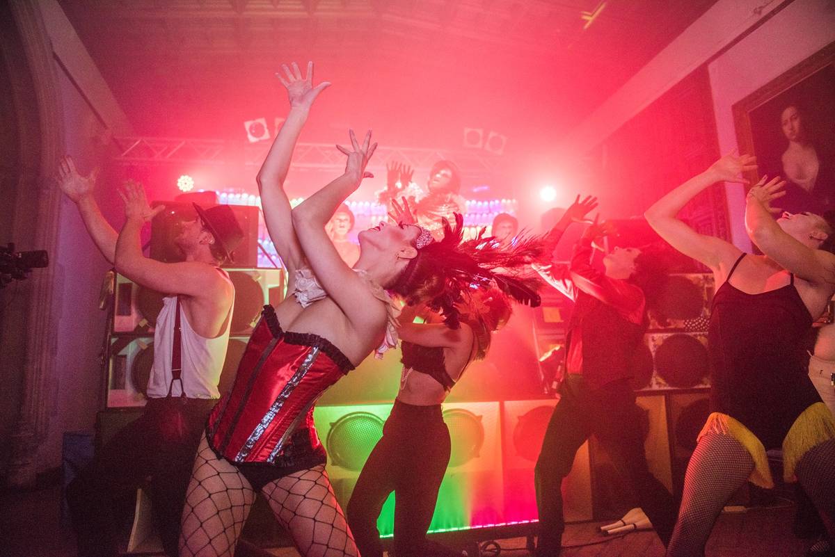 Cabaret dancers on the dancefloor