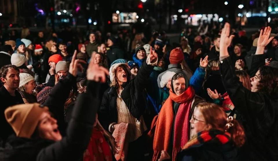 Enjoy A Merry Evening Of ‘Beer & Carols’ On Bristol’s College Green This Week – And It’s FREE To Attend