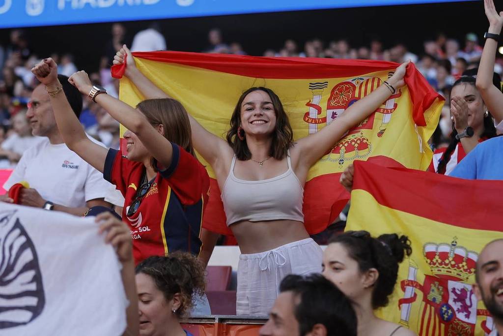 Witness the action of The World SVNS Series which will be played in Valladolid this May, and soak up the Spanish sun and delicacies 
