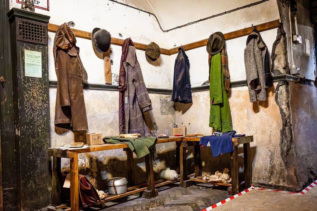 St. Nicholas Market and Air Raid Shelter Walking Tour