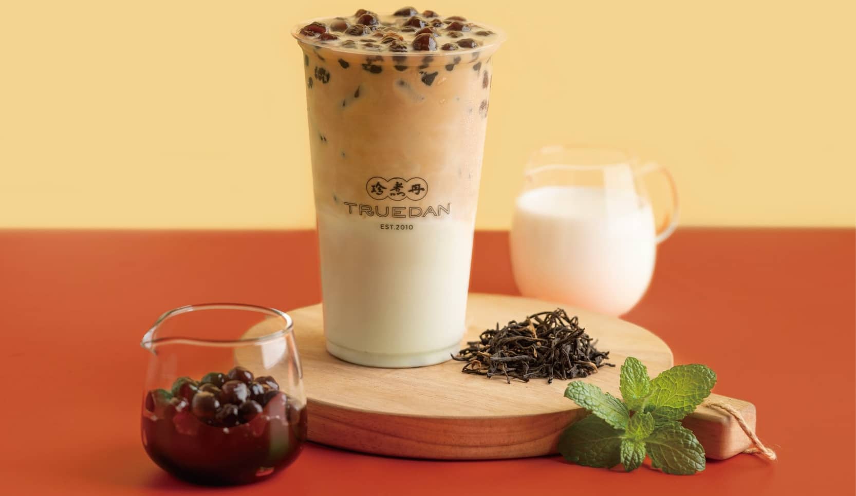 A Popular Taiwanese Bubble Tea Chain Is Now Serving Its Signature