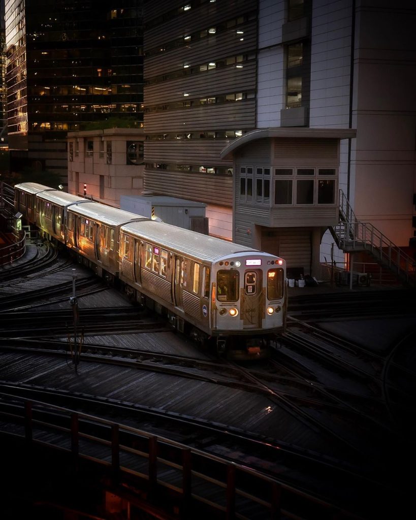 Here's How To Get Around Chicago For Free On New Year's Eve