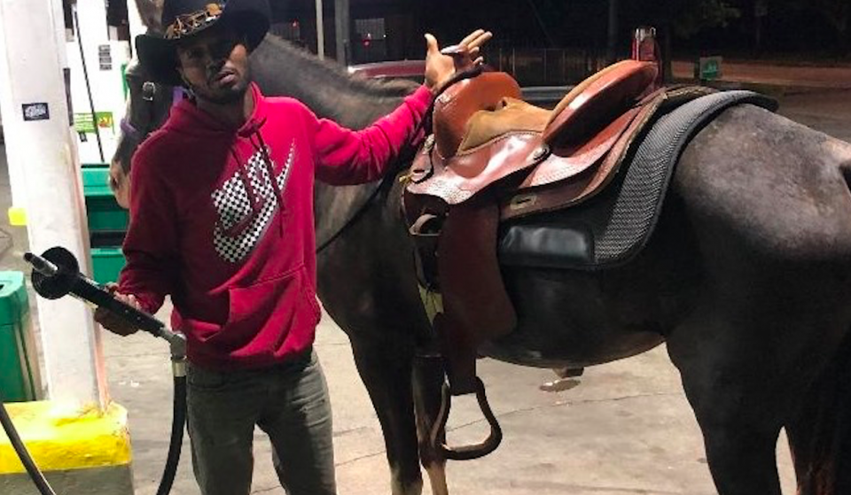 Meet The ‘Dreadhead Cowboy’, Chicago’s Inner-City Horserider