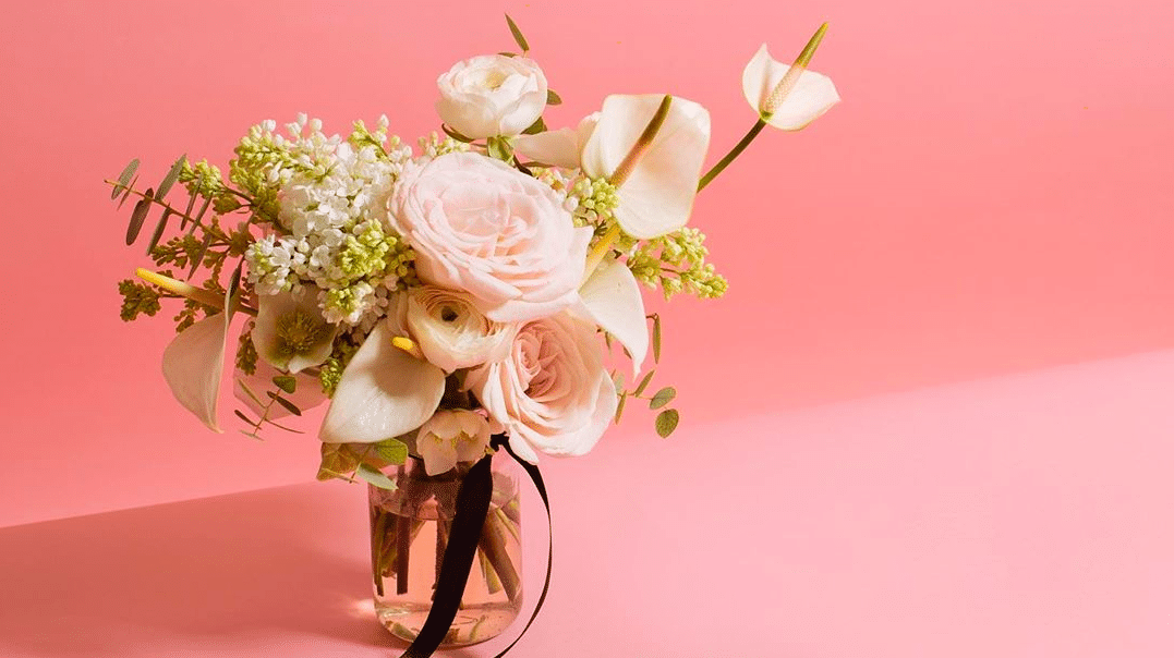 8 Florists In Chicago That Are Delivering Arrangements For Mother's Day