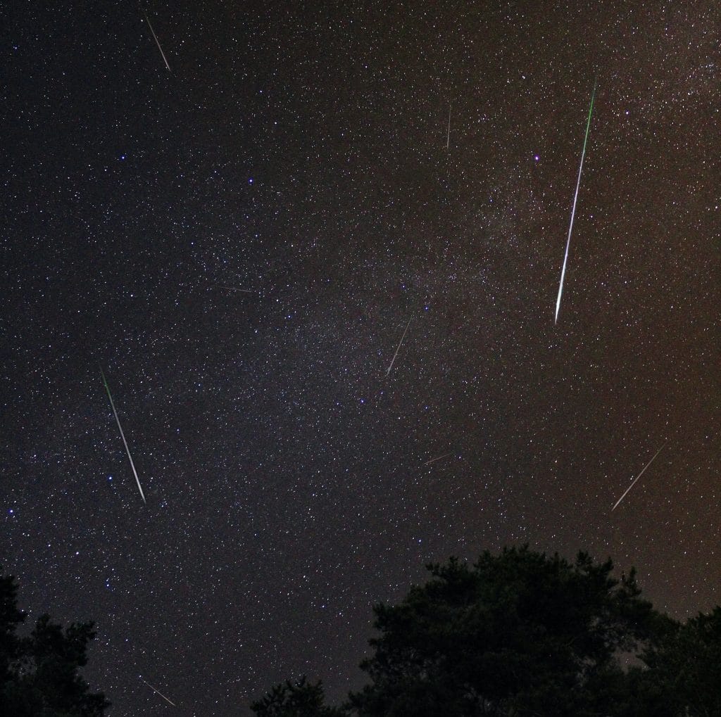 A Meteor Shower Glittered With Hundreds Of Shooting Stars Will Light Up The Sky This Month