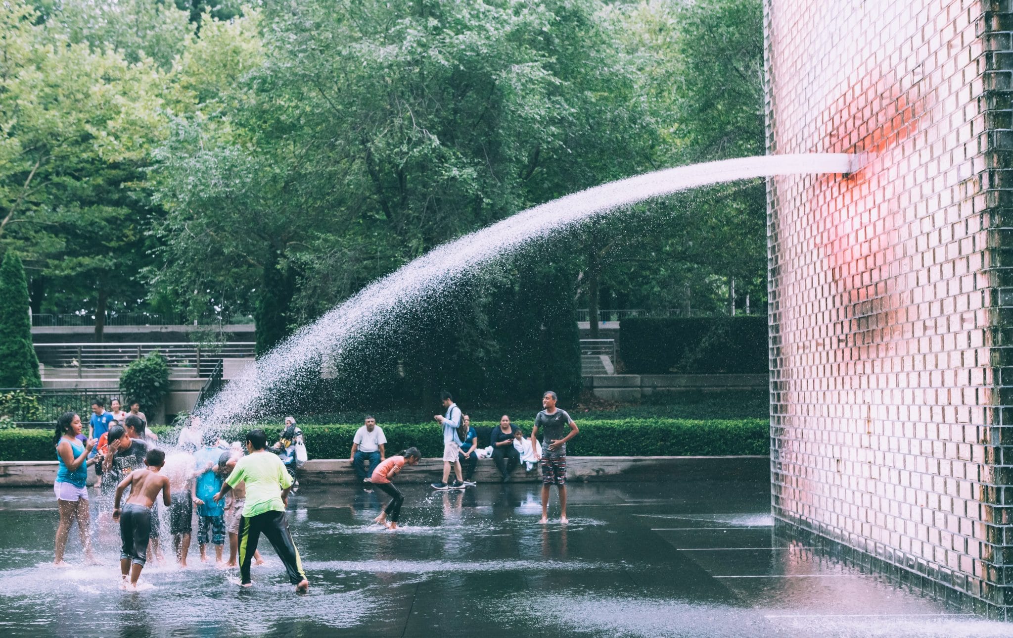 22 Spectacular Photos Of Crown Fountain Bringing Joy To Chicago