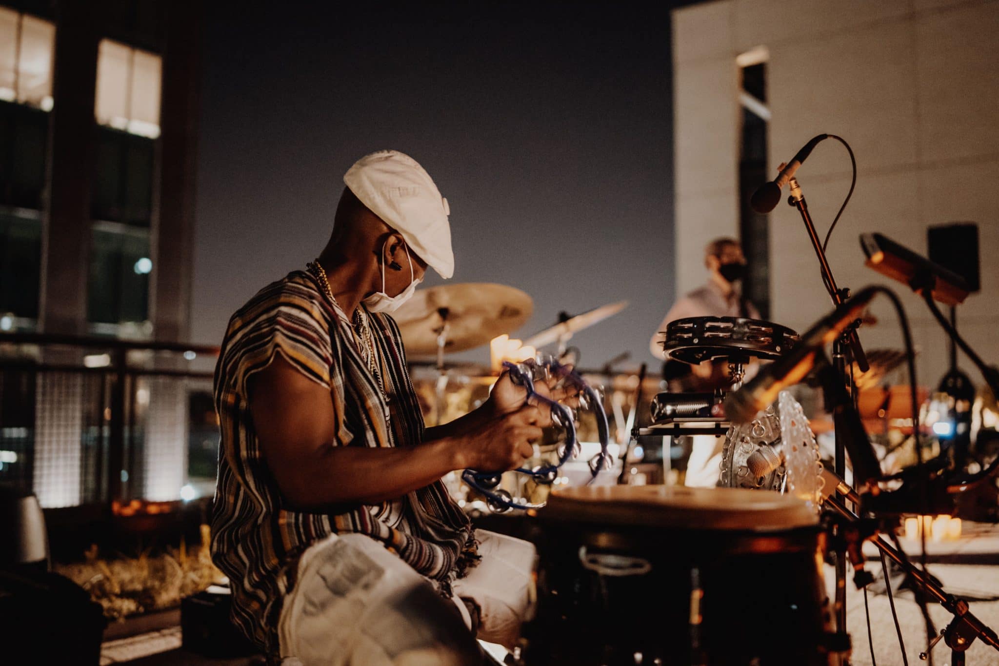 Jazz Concerts By Candlelight Are Here To Tame The Windy City Secret Chicago