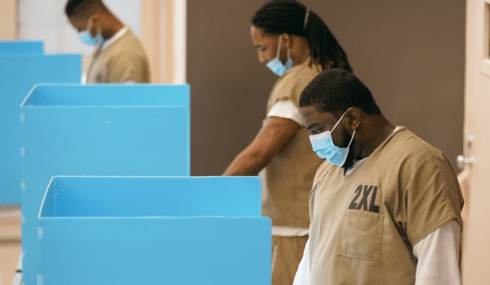 25 Of The Most Powerful Photos Of Chicago’s Voter Turnout