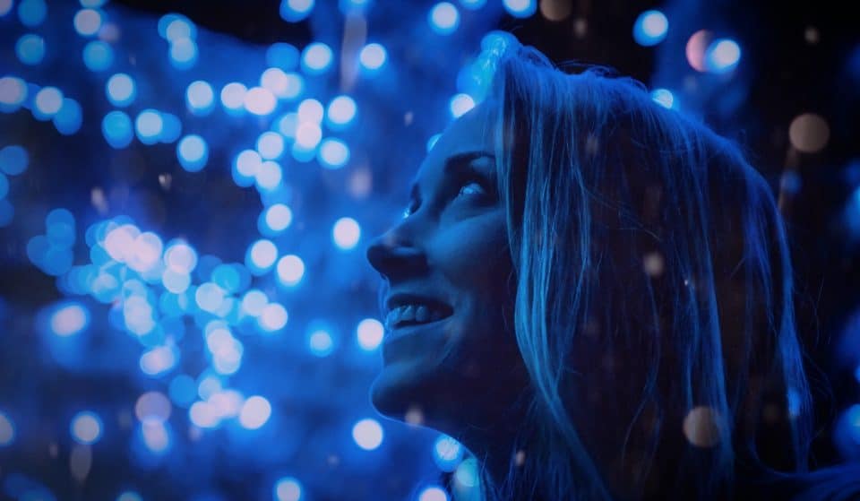 It’s The Final Few Days Of Chicago’s Kaleidoscopic Christmas Pop-up Experience
