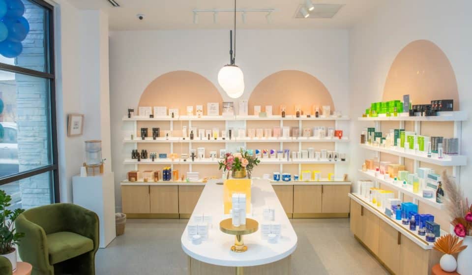 This Luxe New Spa Brings Customizable 50 Minute Facials To Lincoln Park