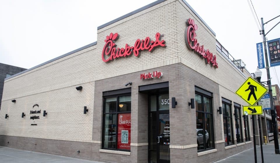 A Brand New Chick-Fil-A Opens In Wrigleyville Today And Is Giving Away Free Chicken Sandwiches With Every Cubs Home GameWin