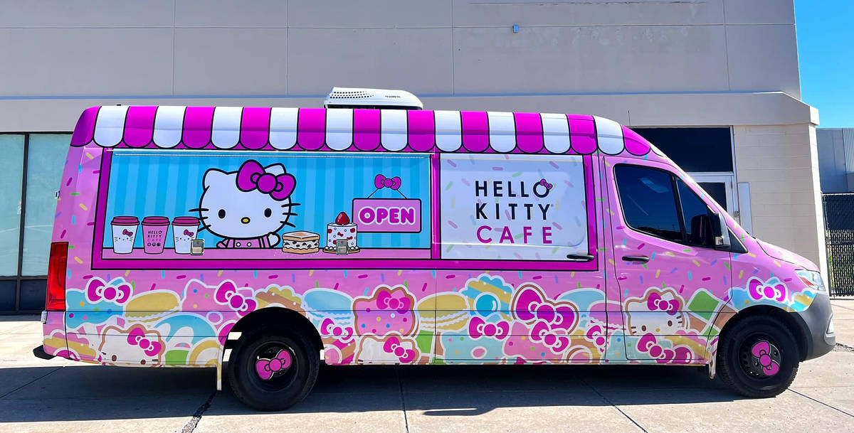The Hello Kitty Café Food Truck Will Be In Chicago This Weekend