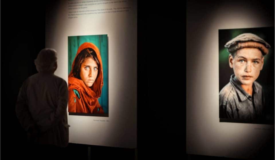 Get Ready For A Visual Feast At Steve McCurry’s ICONS Exhibition In Chicago Before It Closes!
