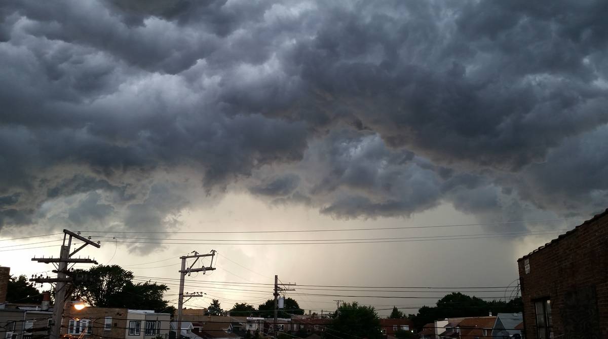 An impending summer storm in the skies above Chicago
