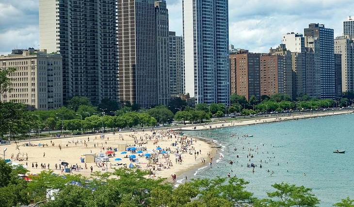 Chicago Beaches Are Opening For Summer This Coming Friday