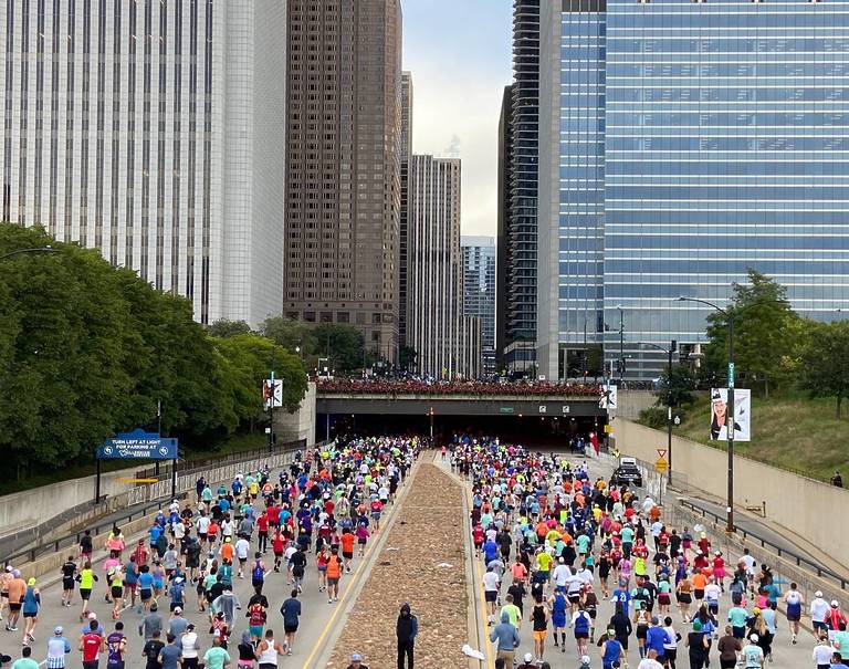 2025 Chicago Marathon Sees Record-Breaking 160,000 Applicants