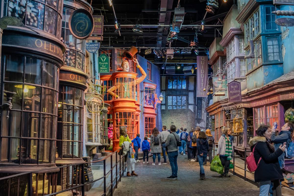 A Harry Potter Store is Opening in Chicago This April