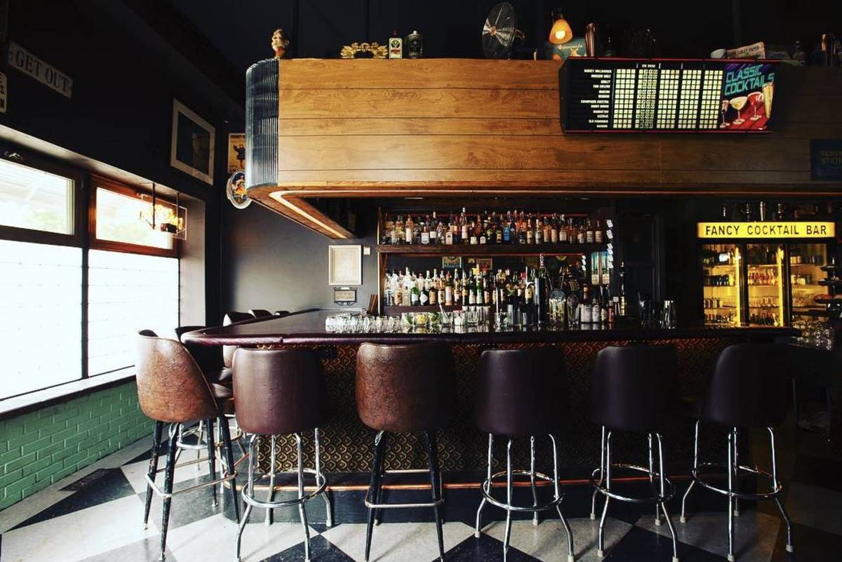 These Chicago bars were just named among the best in the U.S.