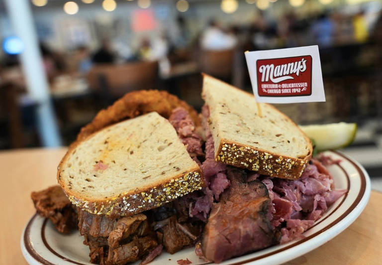 Manny's Cafeteria & Delicatessen Chicago Il