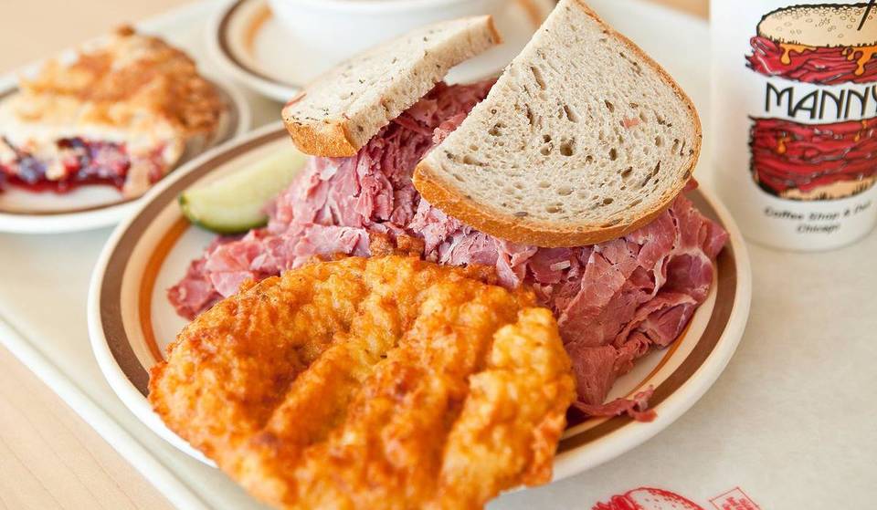 These Are the Best Kosher Restaurants in Chicago Right Now