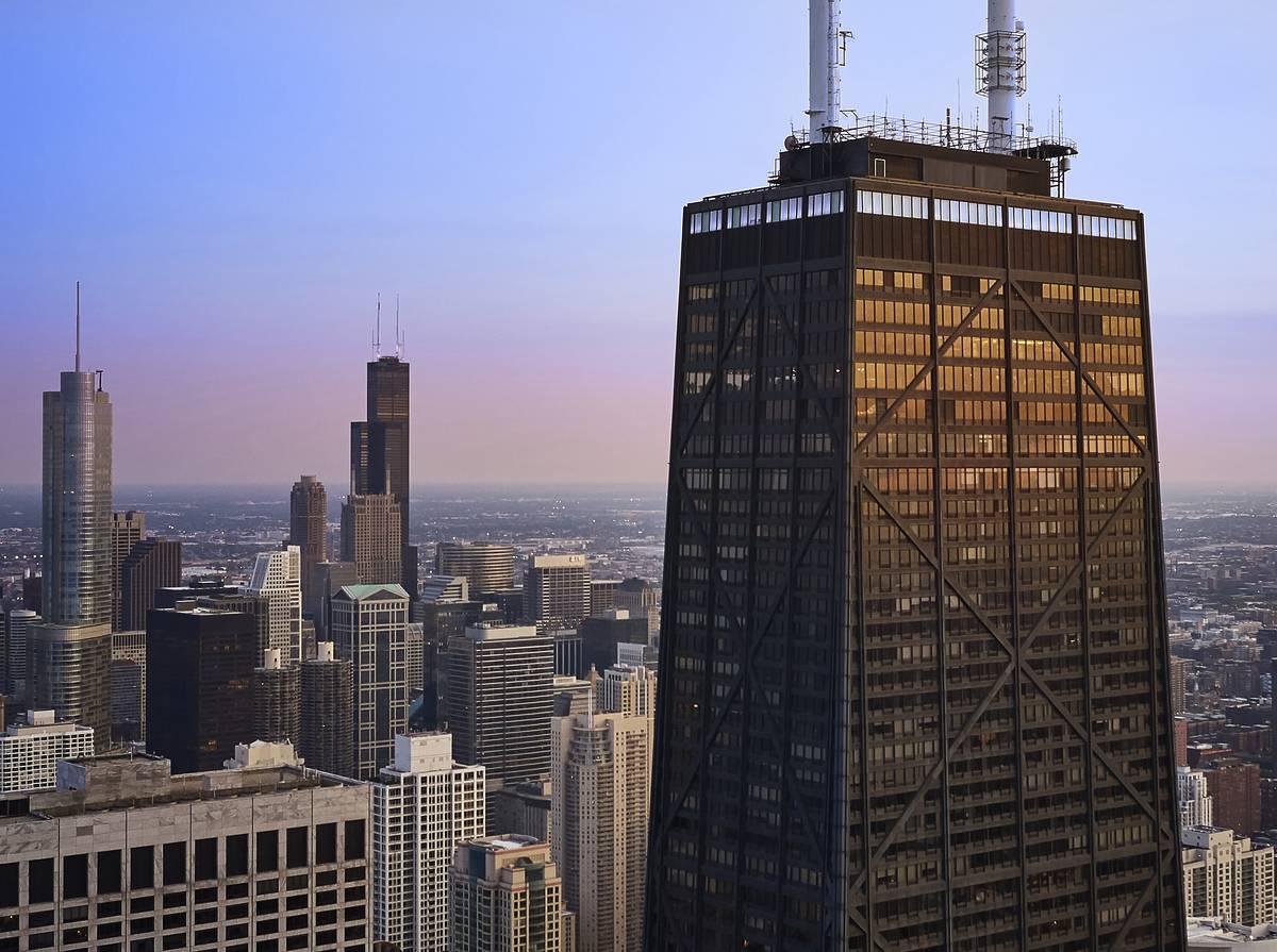 360 CHICAGO at the former Hancock Tower wll offer free general admission for Chicago resident from March 1-7.