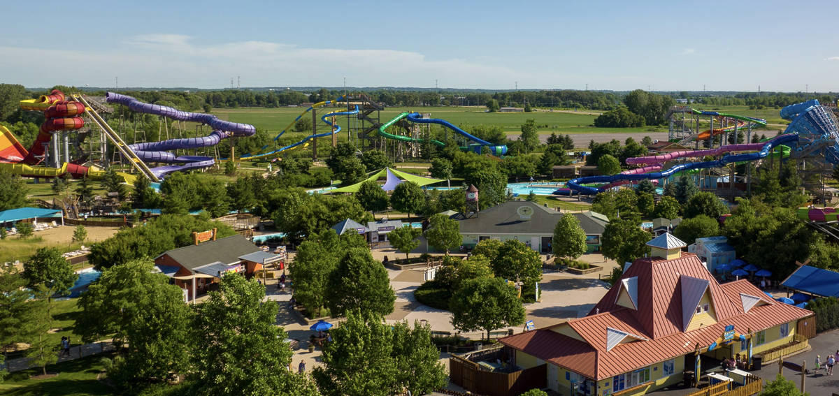 Illinois’ Largest Waterpark Reopens This Month With Massive Upgrades ...
