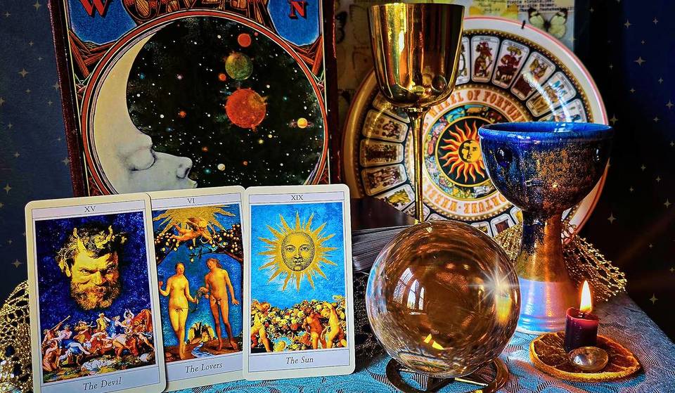 A Mystical Tarot Festival Is Bringing Esoteric Fun to Chicago This June